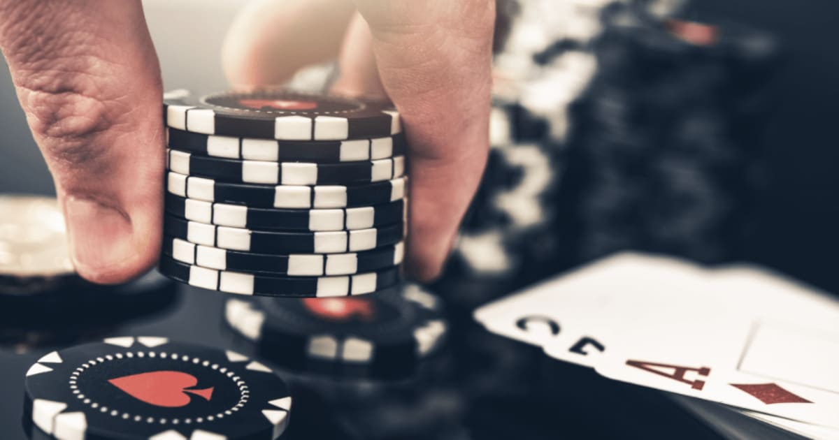 5 største forskjellene mellom poker og blackjack